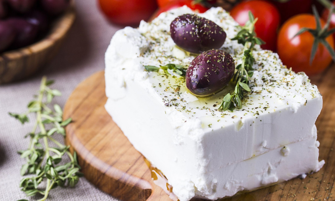 Σε οριακό σημείο η κτηνοτροφία: Έρχονται νέες αυξήσεις τιμών σε φέτα και πρόβειο γιαούρτι