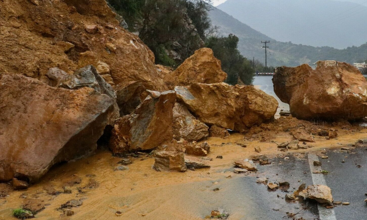 Κατολισθήσεις στο Ζαγόρι, απεγκλωβισμοί στα Τζουμέρκα και πλημμύρες σε Γιάννενα και Ηγουμενίτσα