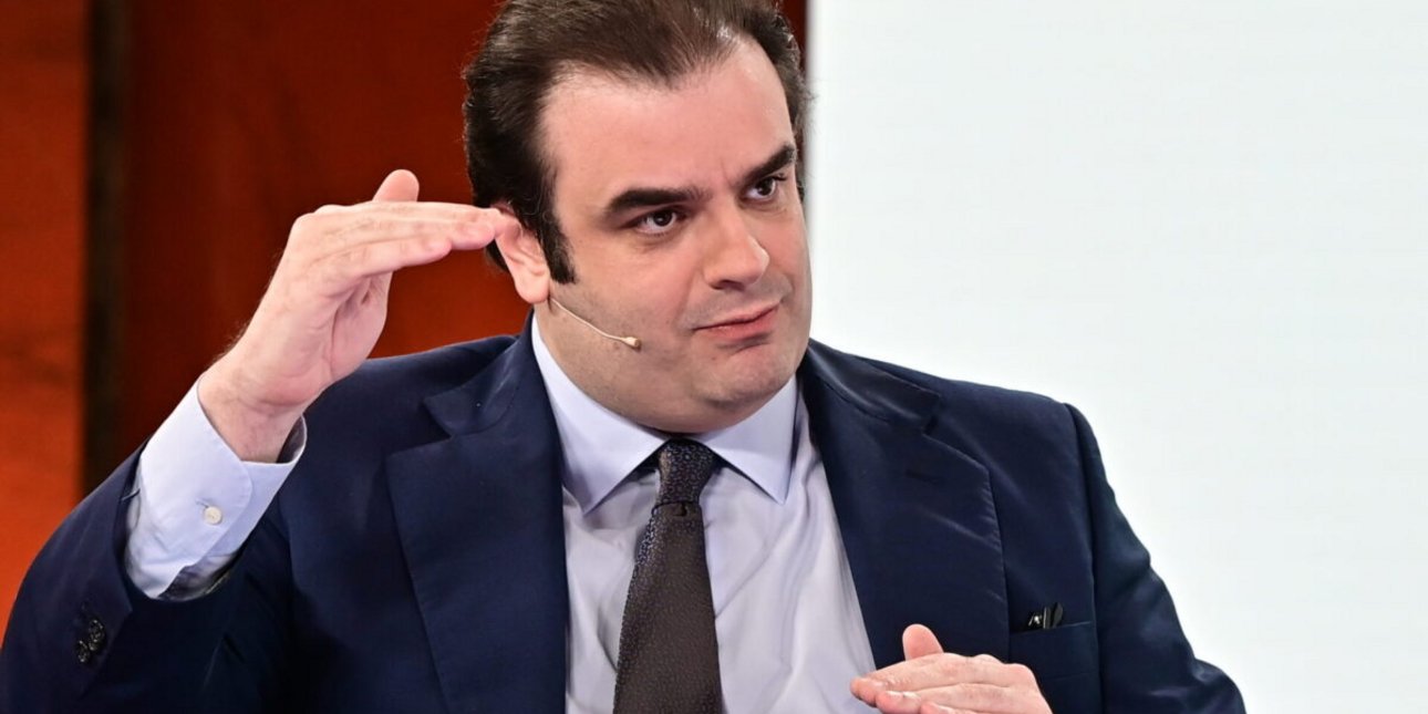 Τα βασικά στοιχεία του νέου προϋπολογισμού -Στις 11:00 το οριστικό σχέδιο στη Βουλή