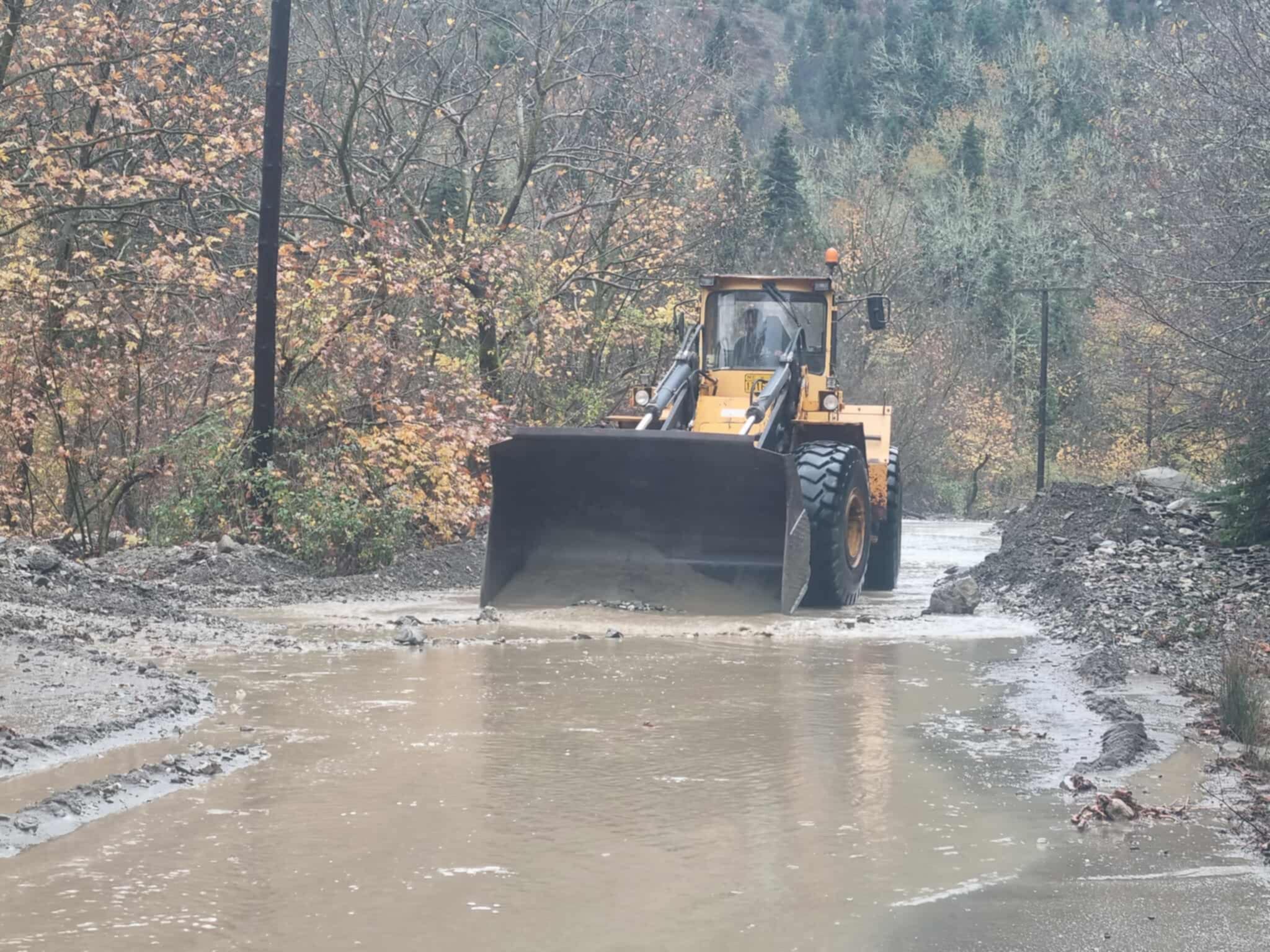 Τακούδης: Κίνδυνος νέων πλημμυρικών φαινομένων στα ορεινά Δυτ. Θεσσαλίας από Tετάρτη -έρχονται έντονες βροχές (video)