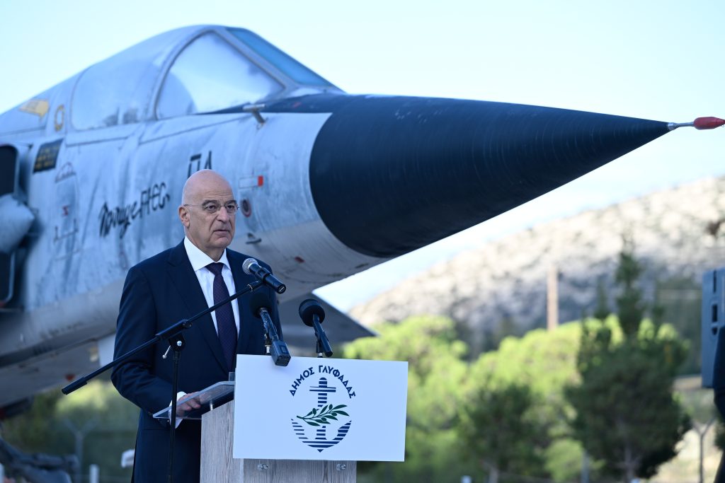 Δένδιας: Υπαρκτή απειλή η Τουρκία – Εχει πάνω από 1 εκατομμύριο drones