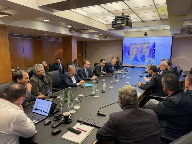 Μελέτες για το φράγμα και τη μετεγκατάσταση της Μεσοχώρας παρουσίασε η ΔΕΗ (φωτ.)