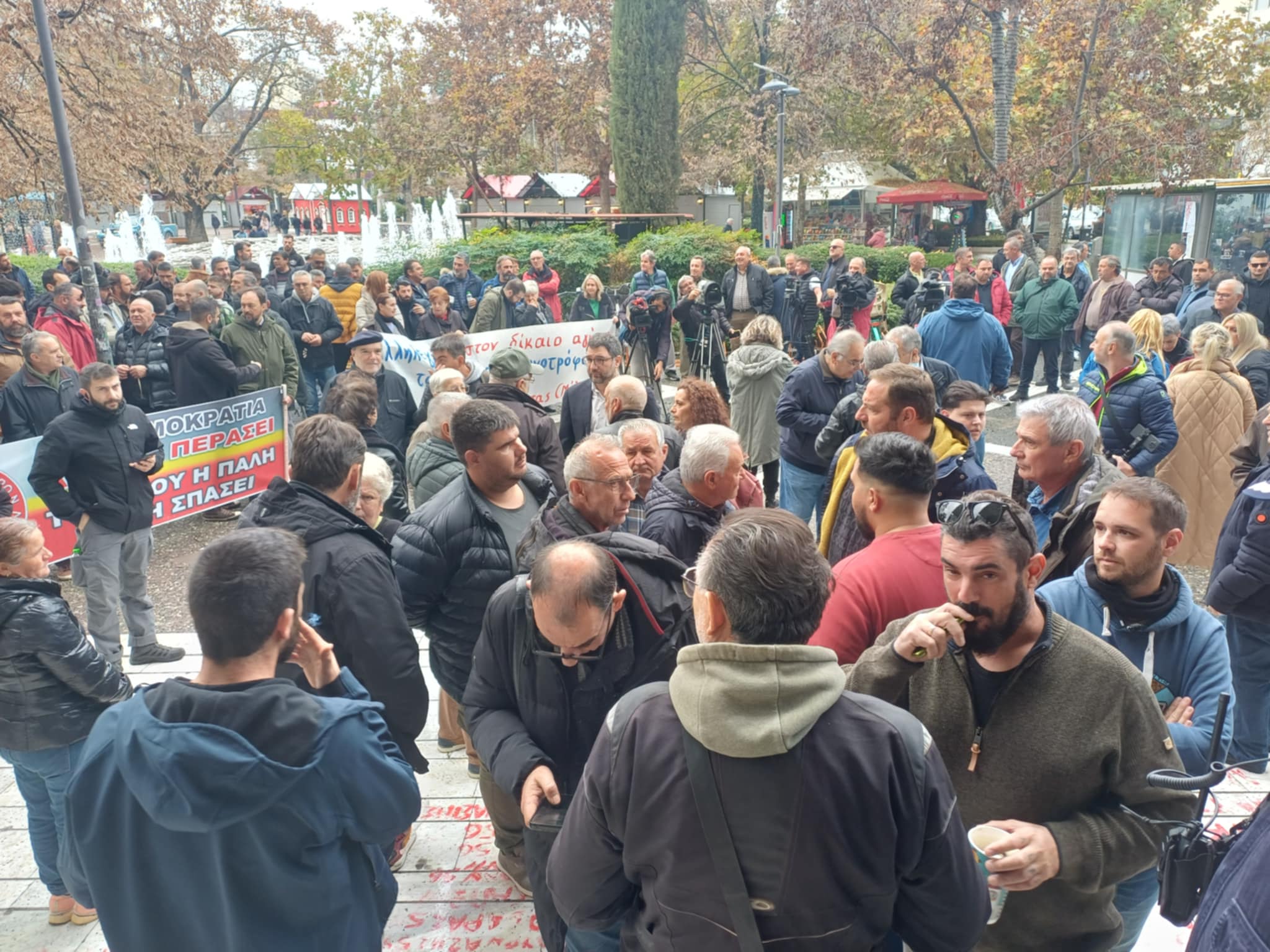 Αναβολή για τις 15 Δεκεμβρίου πήρε η δίκη των τριων συλληφθέντων αγροτών (ΦΩΤΟ)