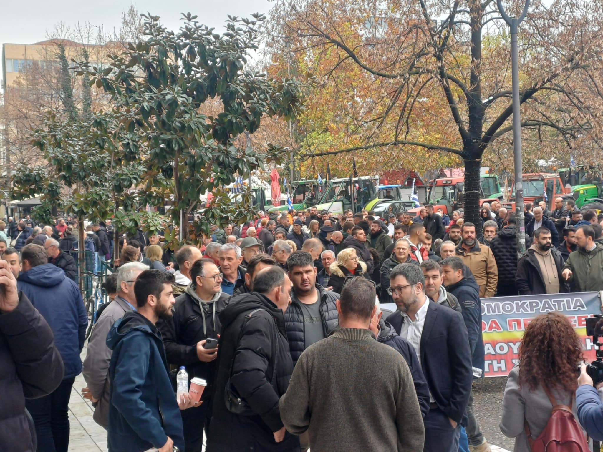 Μπλόκο Ε-65: Κινητοποίηση αύριο στα Δικαστήρια της Καρδίτσας, συγκέντρωση συμπαράστασης σήμερα στη Λάρισα