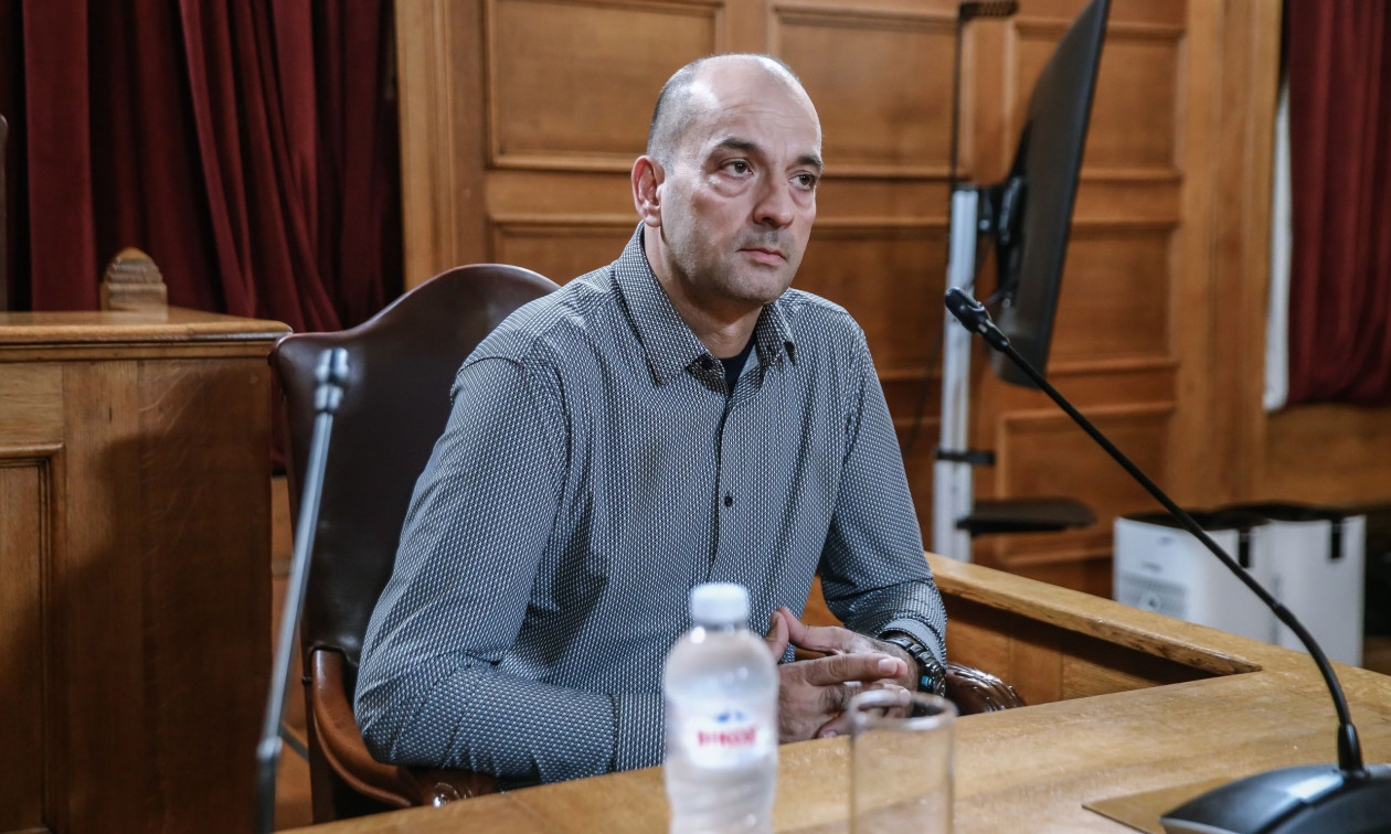 ΟΠΕΚΕΠΕ - Κωνσταντοπούλου: Αρμέγετε το ελληνικό δημόσιο - Μαγειρίας: Μόνο τα πρόβατά μου αρμέγω