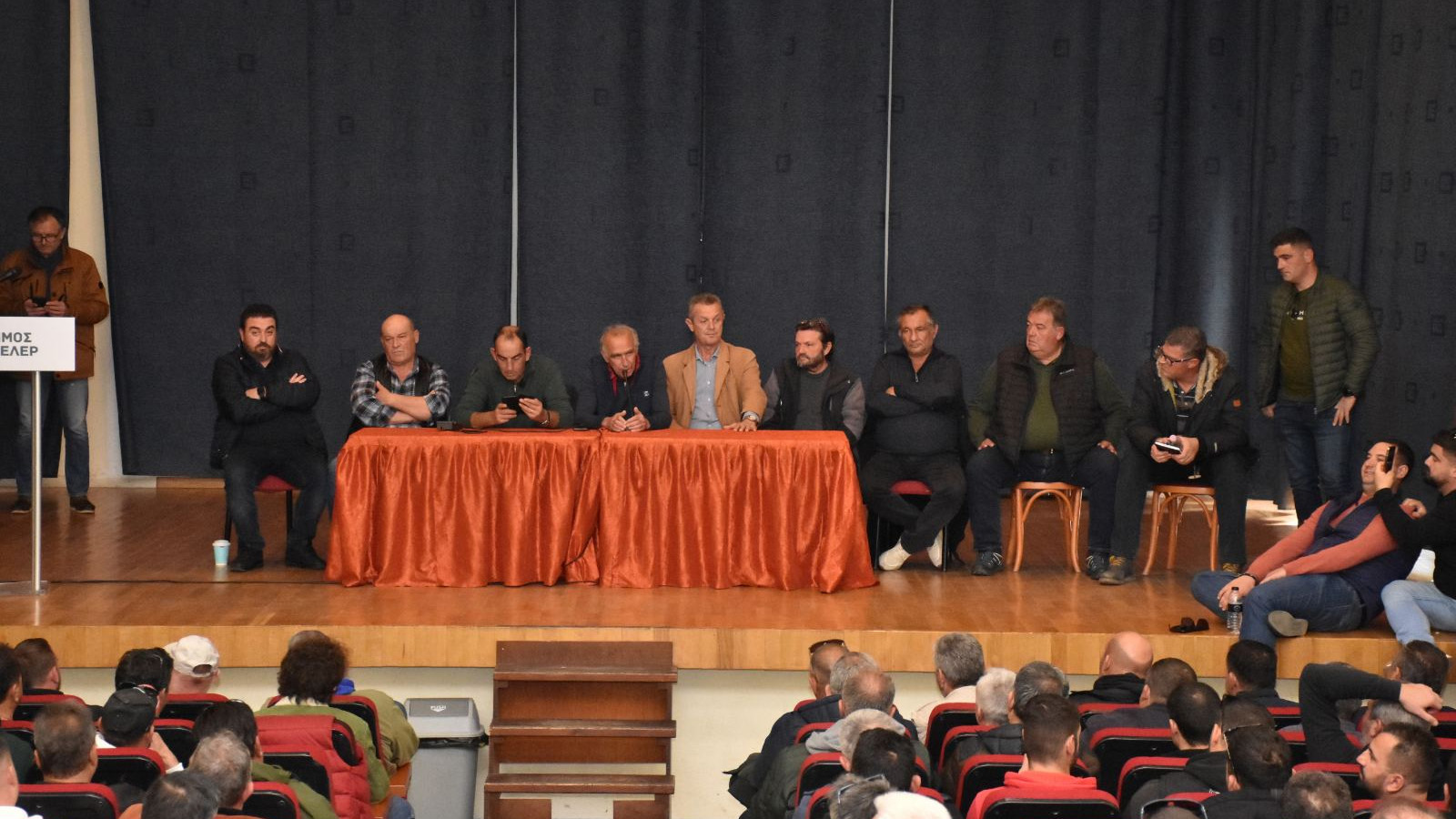 Ωρα αποφάσεων για τους αγρότες, με το βλέμμα στραμμένο στη Νίκαια – «Απαντήσεις θέλουμε, όχι γενικόλογες συζητήσεις»