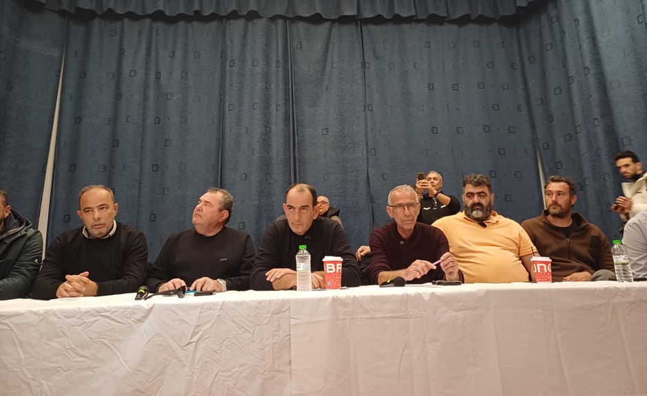 Αρνούνται τη συνάντηση στο Μαξίμου και στέλνουν τα αιτήματα ζητώντας γραπτές δεσμεύσεις οι αγρότες στη Νίκαια