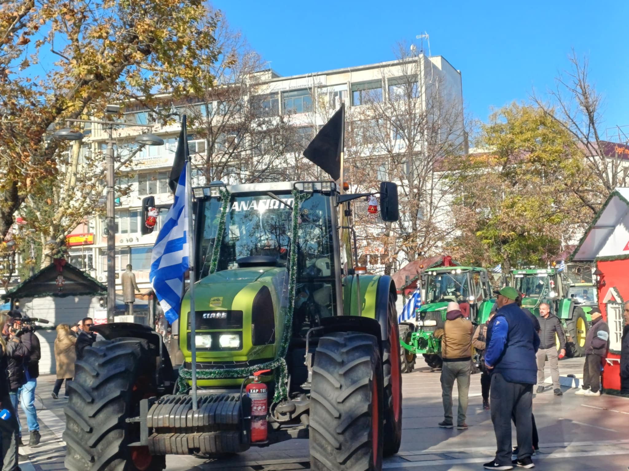 Συλλαλητήριο αύριο στις 18.00 στην κεντρική πλατεία Λάρισας – Με τρακτέρ συμμετέχει το μπλόκο της Νίκαιας