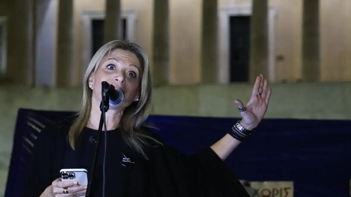 Μαρία Καρυστιανού: «Είμαι στην πρώτη γραμμή οργάνωσης κινήματος που μπορεί να γίνει κόμμα»