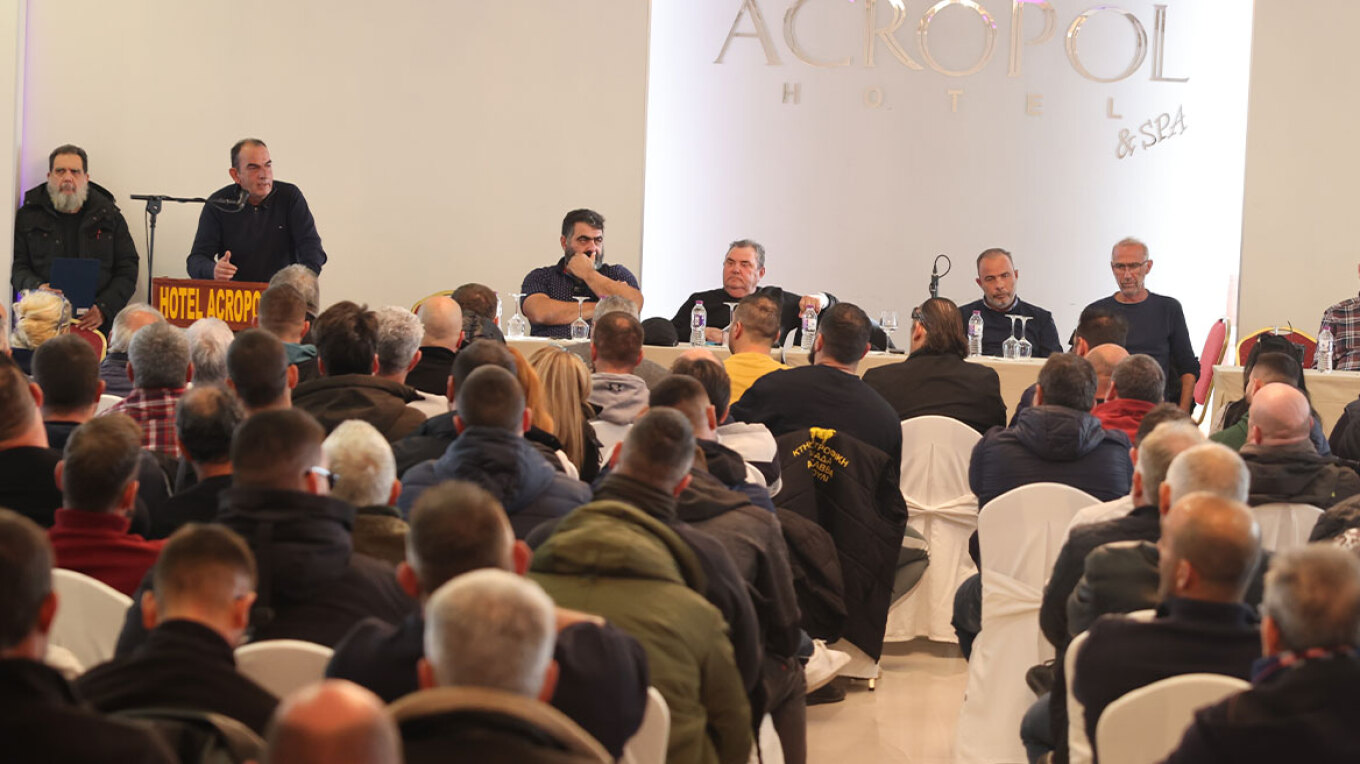 Κλιμάκωση των κινητοποιήσεων αποφάσισαν οι αγρότες: «Όχι στον διάλογο, μας εμπαίζει η κυβέρνηση»