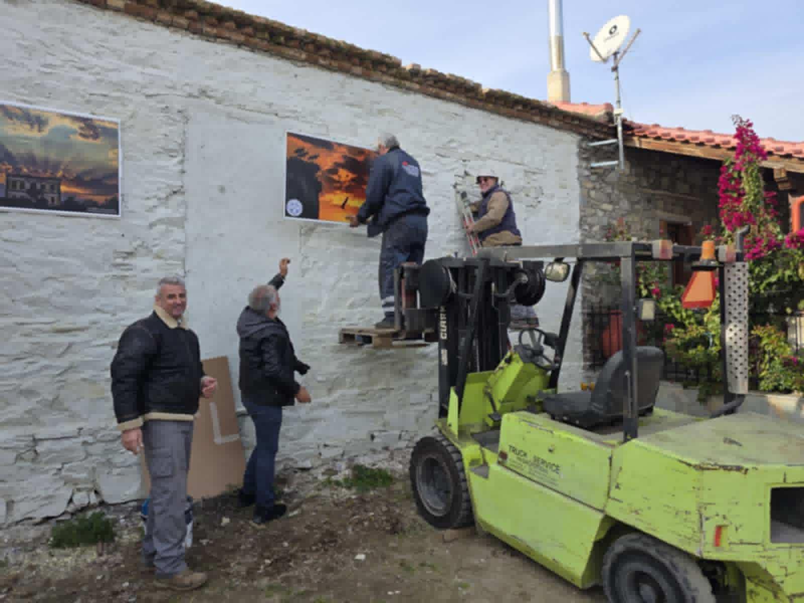 Τοποθετήθηκαν οι Πελαργοί στη Γυρτώνη με το έμβλημα της ΑΗΕΡΑ και της Aglaoniki (ΦΩΤΟ)