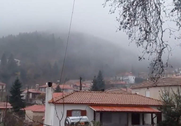 Χριστουγεννιάτικες ευχές από τον Αμάραντο Καρδίτσας των ογδόντα μόνιμων κατοίκων