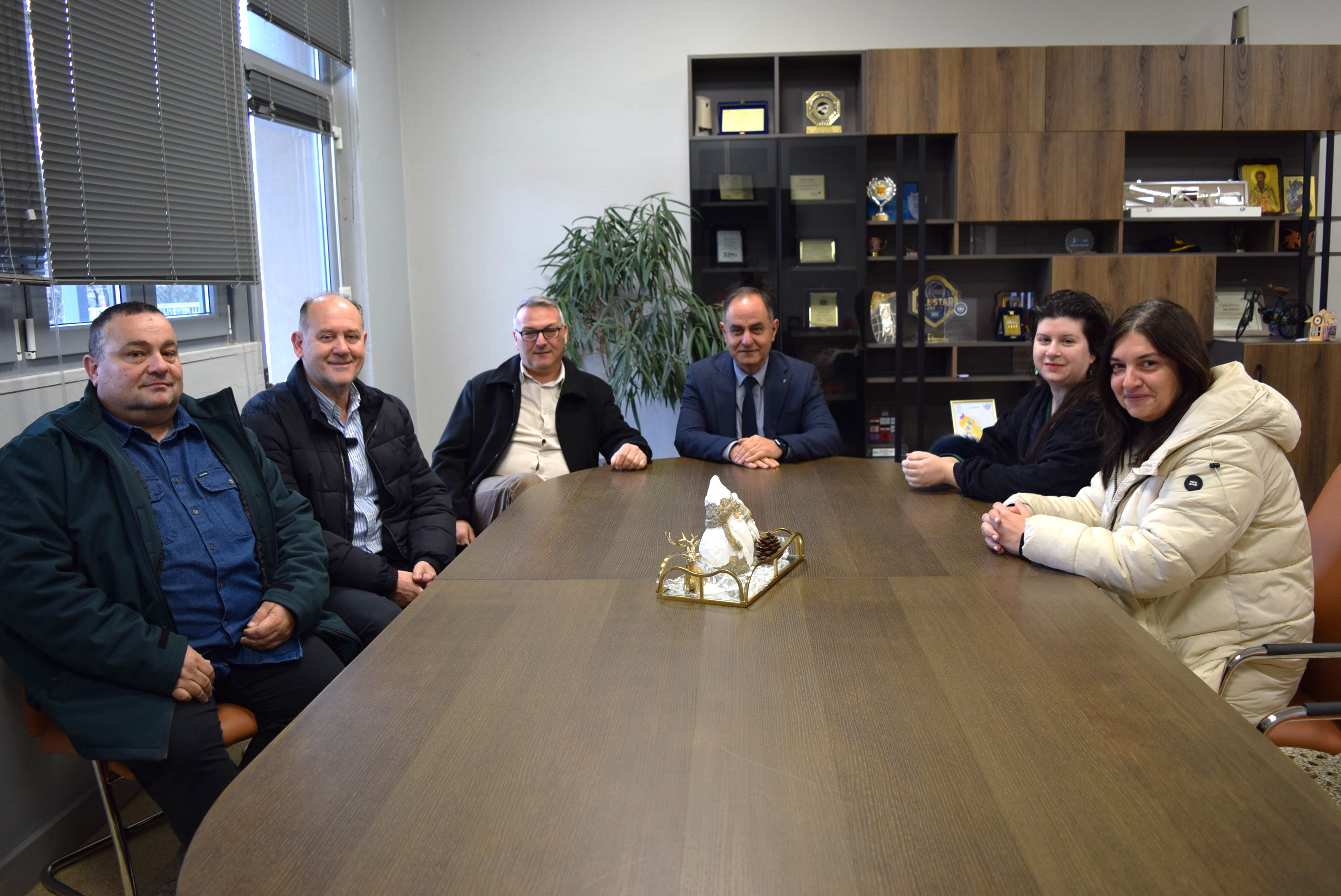 Συνάντηση εκπροσώπων της ΔΗΜΤΟ της Ν.Δ. με τον Δήμαρχο Καρδίτσας κ. Βασίλη Τσιάκο