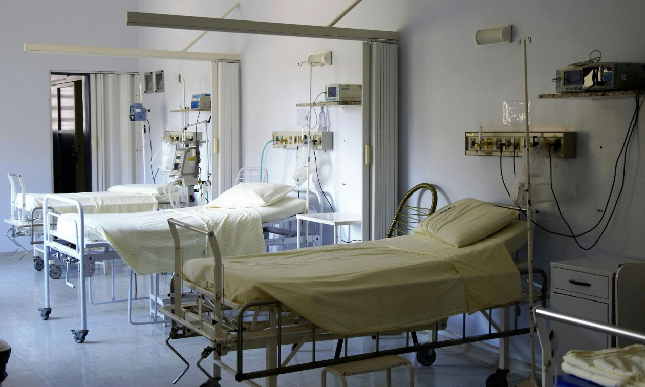 Εκτόξευση εισαγωγών γρίπης στα νοσοκομεία - Άμεσο εμβολιασμό και μέτρα προστασίας προτείνει ο ΕΟΔΥ