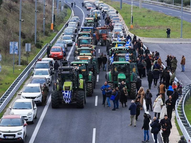 Αγρότες: Τα στρατηγικά σημεία που θα αποκλείσουν από την Πέμπτη για 48 ώρες