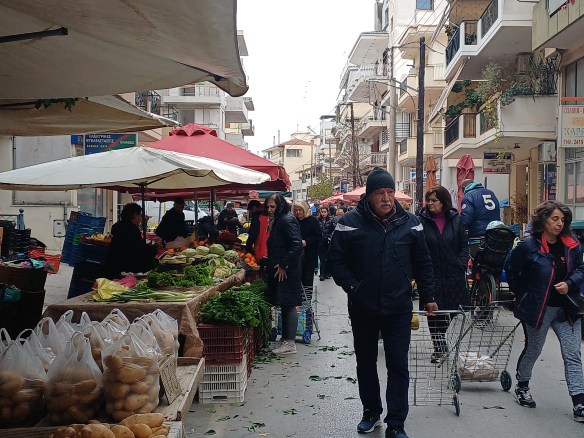 Διήμερο «λουκέτο» στις λαϊκές αγορές της Λάρισας σήμερα και αύριο