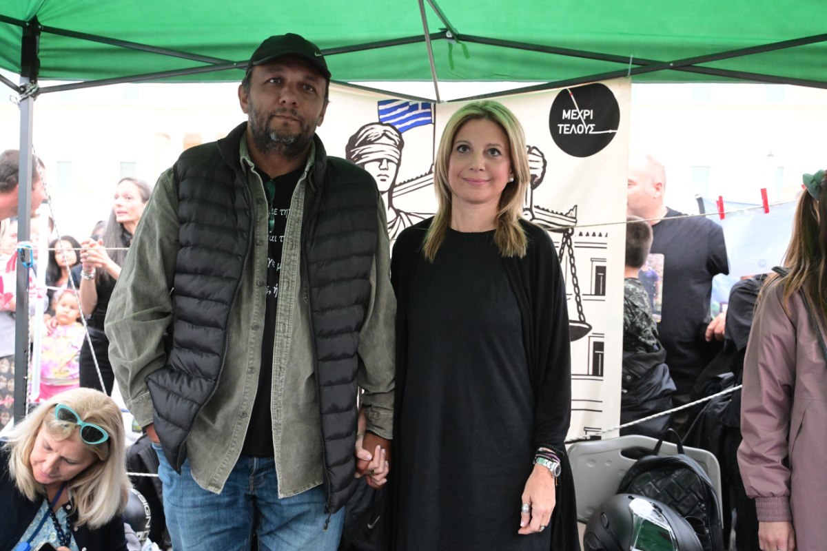 Έδωσα αγώνα για το παιδί μου, όχι για να μπω σε κόμμα λέει ο Ρούτσι – «Να παραιτηθεί από πρόεδρος του συλλόγου για τα Τέμπη»