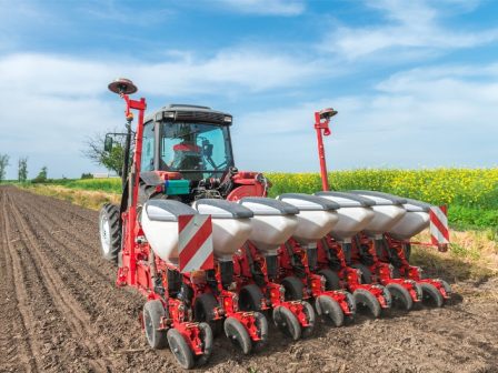 Σε πίεση οι παραγωγοί σιτηρών από τις χαμηλές τιμές και το υψηλό κόστος-μειωμένη φέτος η καλλιέργεια