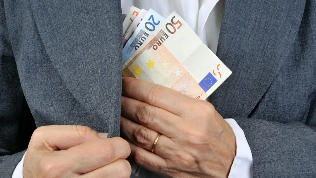 Τέλος το ΣΔΟΕ: Από τον Μάρτιο έρχεται το ΔΕΟΣ