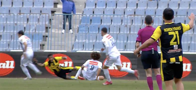 Με γκολ που ήλθε μετά από φάουλ που δεν δόθηκε κέρδισε ο Ηρακλής (1-0)