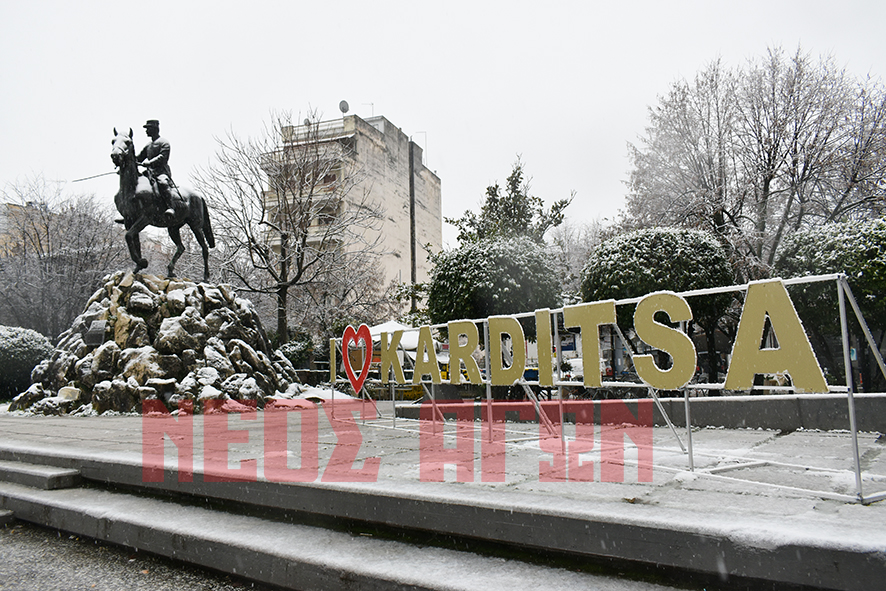 Ομορφες εικόνες στην Καρδίτσα μετά τον χιονιά (ΦΩΤΟ + ΒΙΝΤΕΟ)