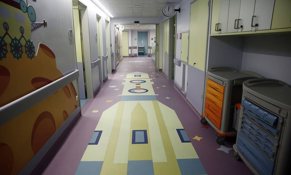 Διασωληνωμένα δύο παιδιά στο νοσοκομείο Παίδων από επιπλοκές της γρίπης - Ραγδαία αύξηση κρουσμάτων