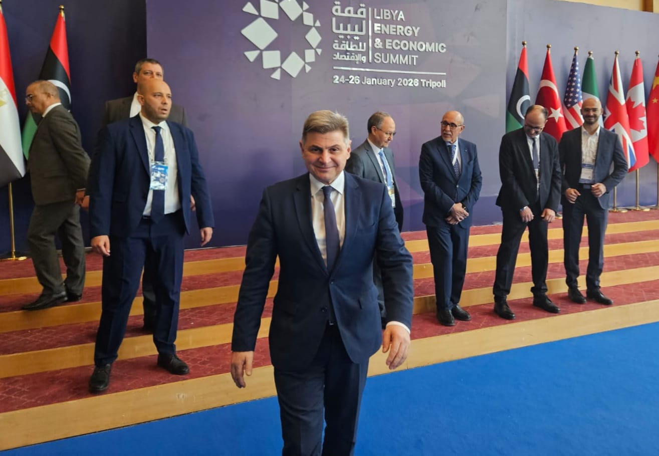 Επαφές Φαραντούρη στη Λιβύη με Πρωθυπουργό και Υπουργό Πετρελαίου