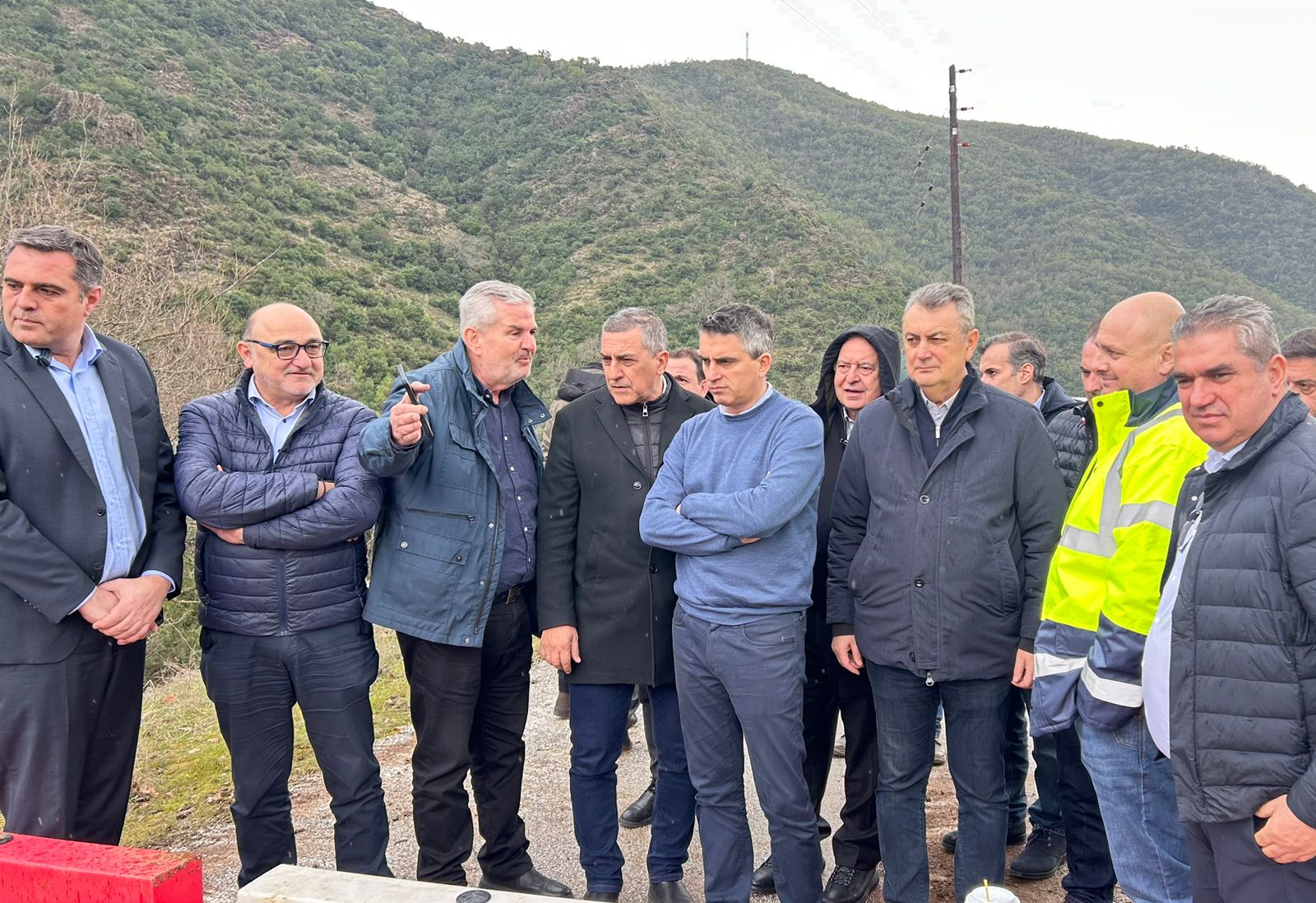 Χρίστος Δήμας: Σε εξέλιξη τα έργα αποκατάστασης του οδικού δικτύου στη Θεσσαλία