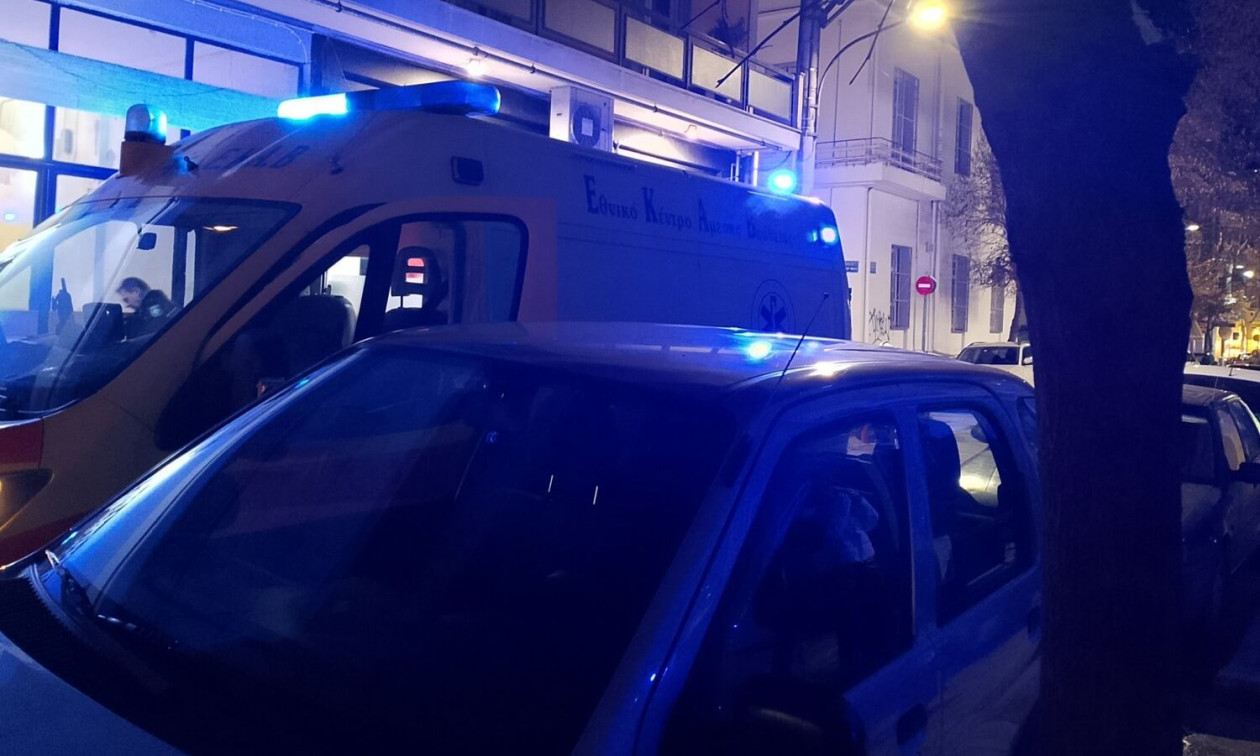 Λάρισα: Αιματηρή συμπλοκή νεαρών αλλοδαπών σε πολυκατοικία - Ένας τραυματίας από μαχαίρι