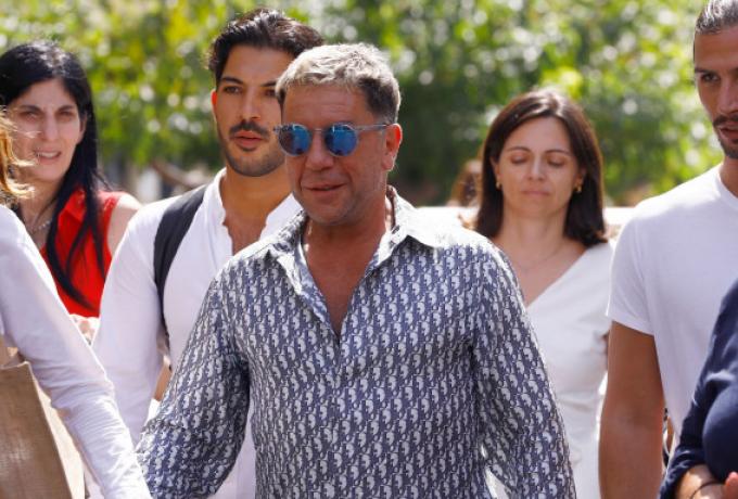 Γιώργος Μαζωνάκης: Διακομίστηκε εσπευσμένα στο νοσοκομείο με έντονους πόνους και υψηλό πυρετό