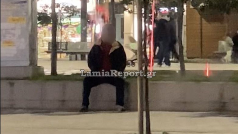 Σοκ στη Λαμία: Ηλικιωμένος αυνανιζόταν μπροστά σε ανήλικες κοπέλες και παιδιά