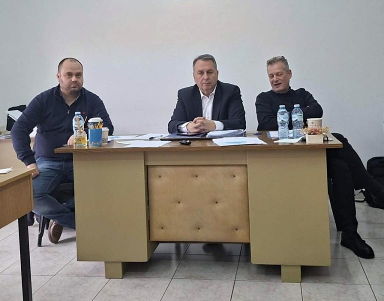 Στον Αλμυρό συνεδρίασε το Δ.Σ. των Εμπόρων Θεσσαλίας – Έκκληση για άμεση στήριξη της μικρομεσαίας επιχειρηματικότητας