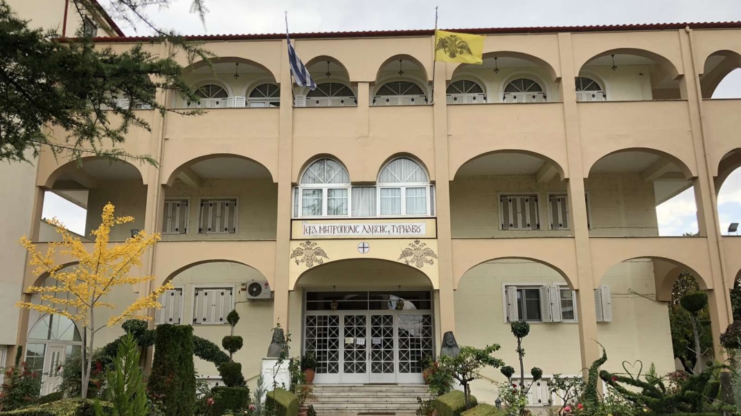 Σκωπτική ανακοίνωση από τη Μητρόπολη Λαρίσης για Π. Τατσόπουλο: «Θερμές ευχαριστίες…»