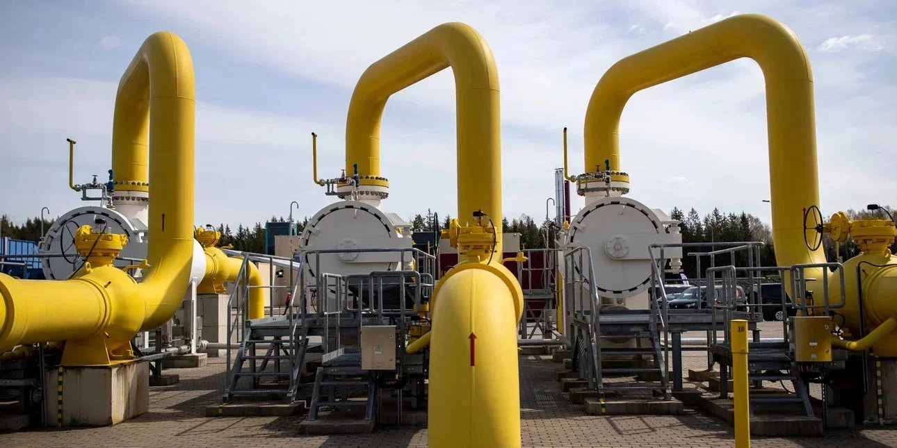 Financial Times: Η Ελλάδα στοχεύει σε κεντρικό ρόλο στην ευρωπαϊκή αγορά φυσικού αερίου στη μετά-Ρωσία εποχή