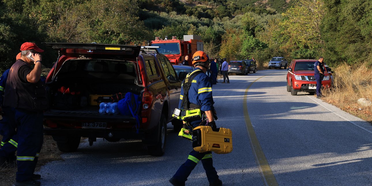 ΕΛΛΑΔΑ - Εντοπίστηκε χωρίς τις αισθήσεις του ο 74χρονος ορειβάτης που αγνοούνταν στο Βελούχι Ευρυτανίας