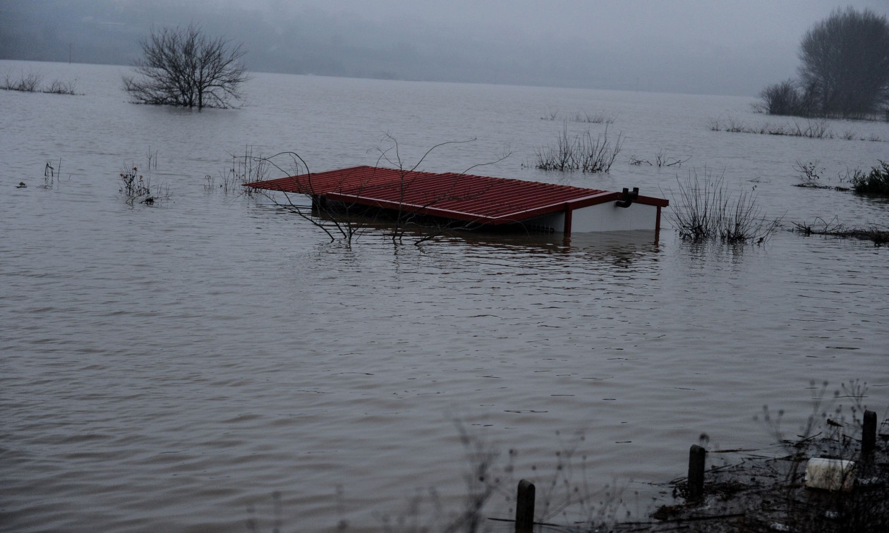 Καταστροφές και αγωνία στον Εβρο λόγω της υπερχείλισης του ποταμού -Βυθισμένες εκτάσεις, δείτε βίντεο