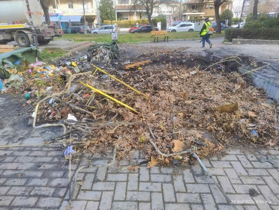 Βανδαλισμούς σε κάδους απορριμμάτων καταγγέλλει ο Δήμος Λαρισαίων