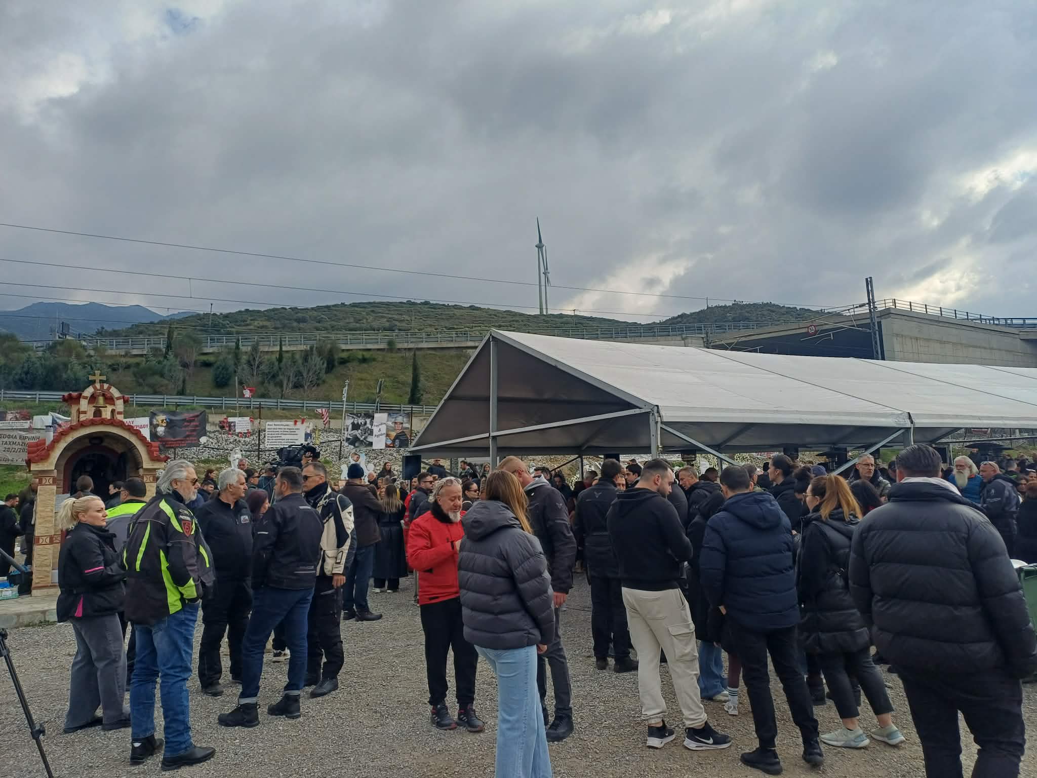 «Ο πόνος έχει γίνει οργή- Η δικαιοσύνη θα έρθει»  τόνισε ο κ. Πλακιάς στο τρισάγιο στα Τέμπη (ΦΩΤΟ+vdeo)