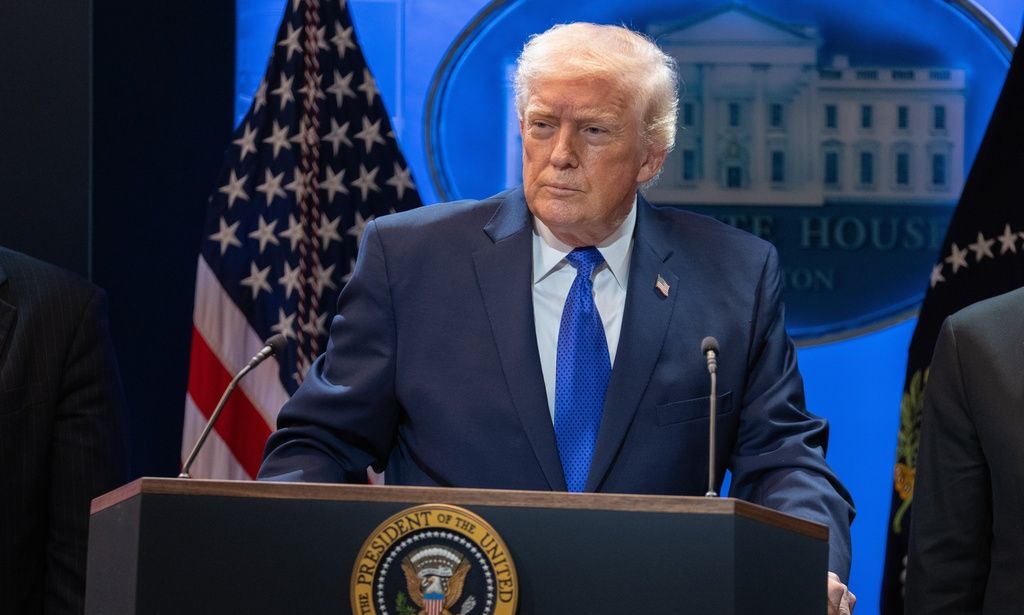 Τραμπ: Συμφώνησα να μιλήσω με τους Ιρανούς – Το Ισραήλ καλεί 100.000 εφέδρους