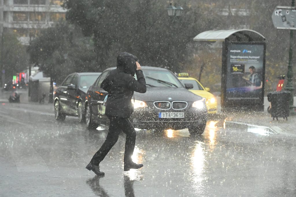 Νέο κύμα κακοκαιρίας προβλέπει ο Κολυδάς – Πότε αναμένεται να «χτυπήσει» τη χώρα