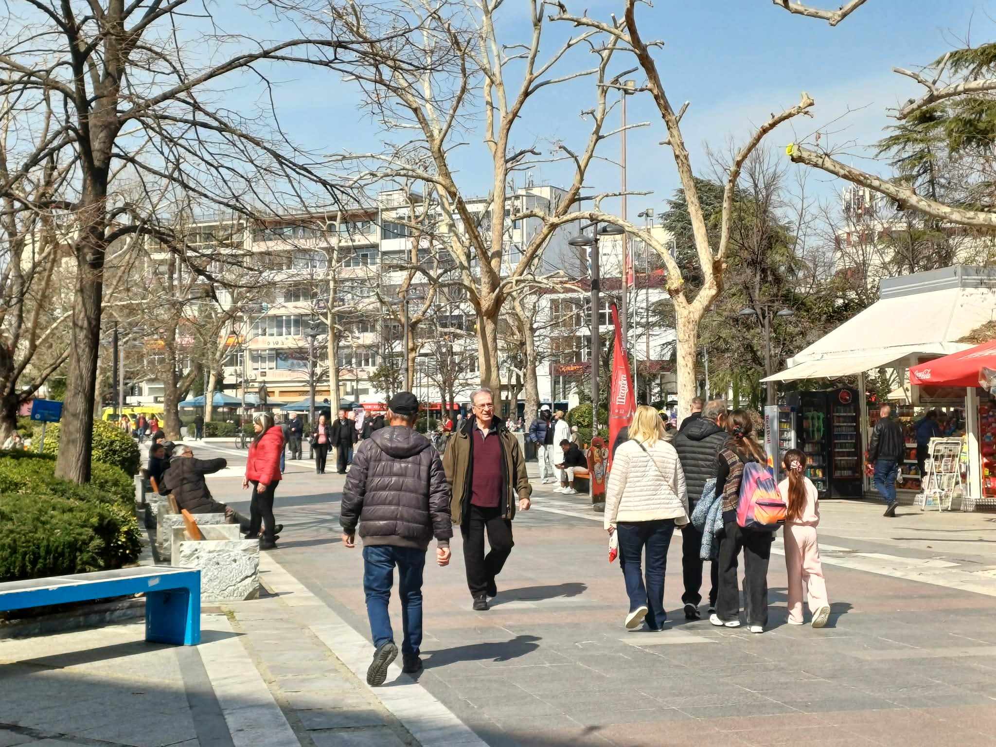 Μέση Ανατολή: Ανησυχία και προβληματισμός στους Λαρισαίους για τις εξελίξεις (BINTEO)
