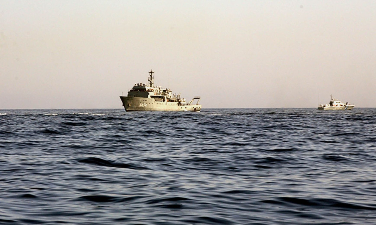 Τουρκικό πολεμικό πλοίο εμπόδισε ελληνικό σκάφος που πόντιζε καλώδια σε διεθνή ύδατα