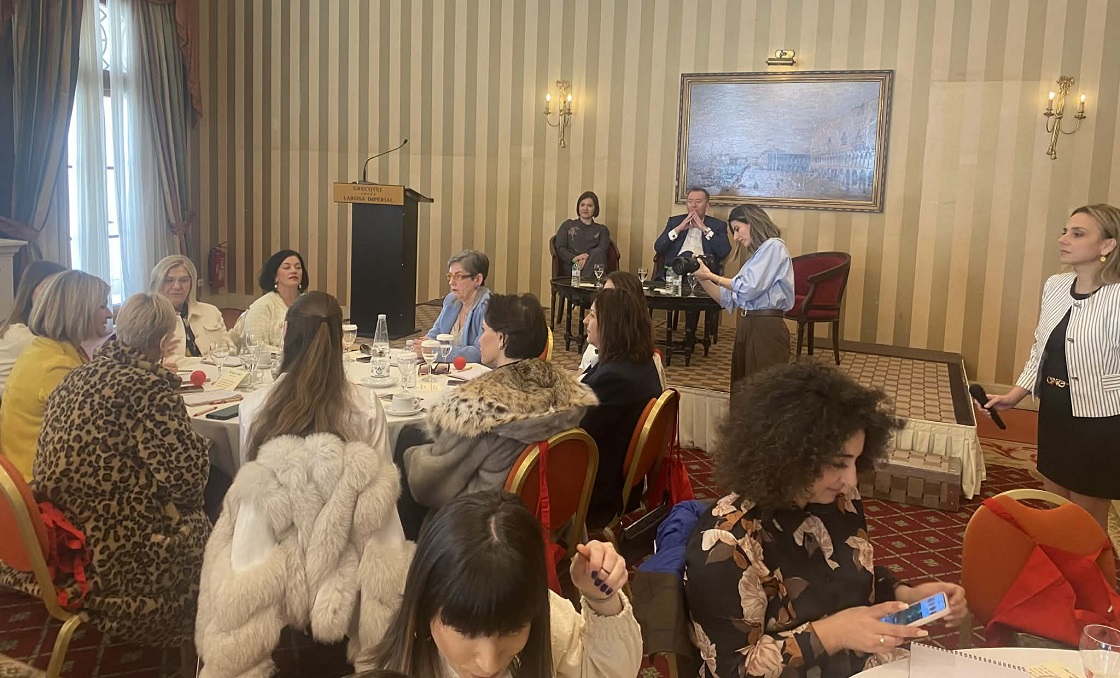 Στο επίκεντρο η γυναίακ του σήμερα στην εκδήλωση του Β. Κόκκαλη «Μια Κυριακή για ΕΜΑΣ» (ΦΩΤΟ)