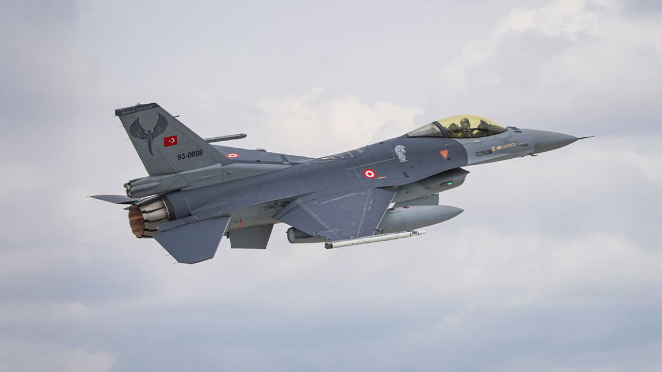 Έξι μαχητικά F-16 στέλνει η Τουρκία στα Κατεχόμενα αύριο, την ημέρα της επίσκεψης Μητσοτάκη και Μακρόν στην Κύπρο