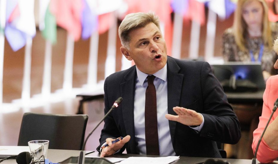 Παρέμβαση Φαραντούρη για τα τουρκικά F-16 στα Κατεχόμενα: Ζητά κυρώσεις από Κομισιόν και ΗΠΑ