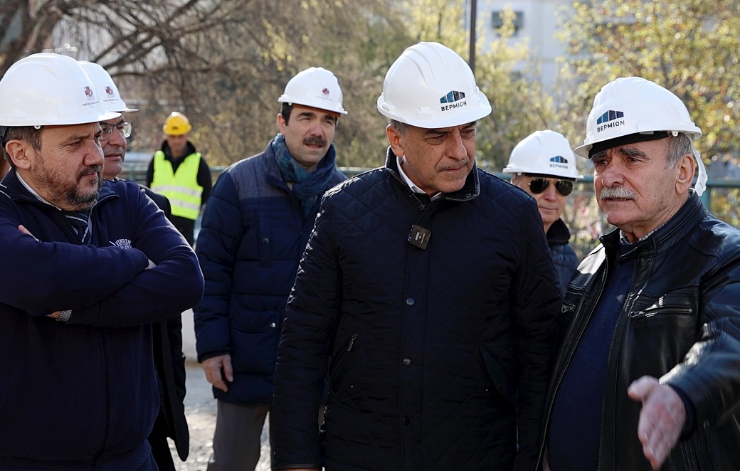 Ξεκίνησαν οι εργασίες για τη συνδετήρια πτέρυγα 115 κλινών του ΓΝΛ-Αυτοψία Περιφερειάρχη Θεσσαλίας