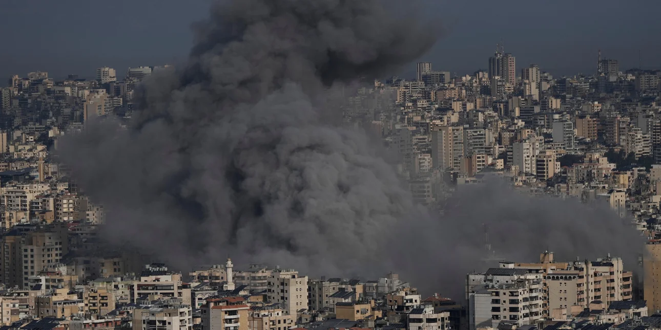 Το Ισραήλ χτυπά το Ιράν -Τεχεράνη και Χεζμπολάχ απαντούν με σφυροκόπημα: «Θα σκοτώσουμε τον Νετανιάχου»