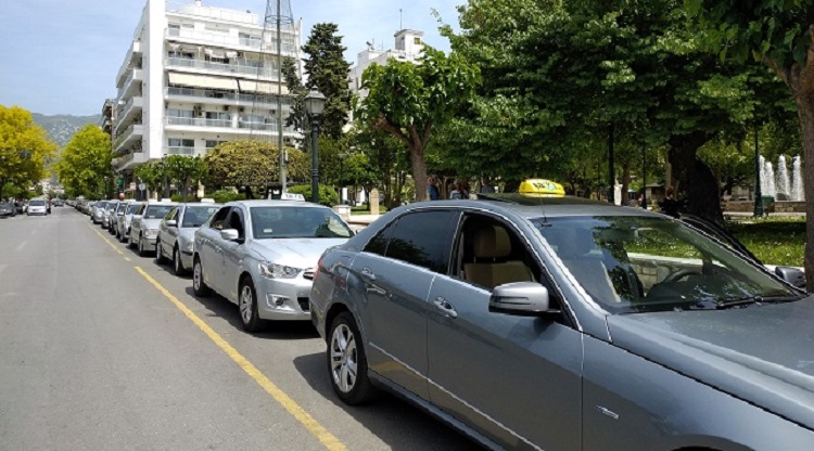 Χωρίς ταξί ο Βόλος την ερχόμενη Δευτέρα–24ωρη απεργία ενάντια στο νομοσχέδιο του Υπουργείου Μεταφορών