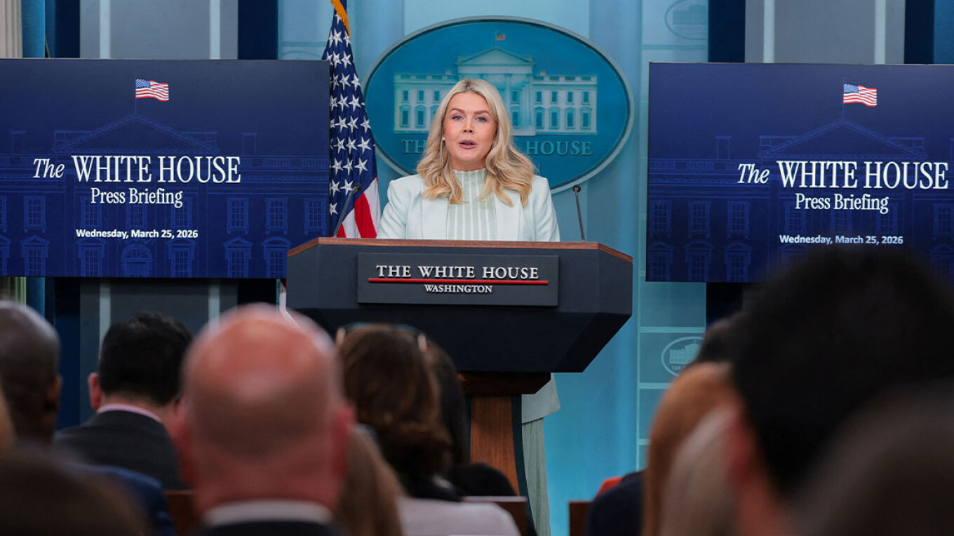 Λευκός Οίκος: Αν το Ιράν δεν δεχτεί την ήττα του, ο Τραμπ θα εξαπολύσει κόλαση, δεν είναι σε αδιέξοδο οι συνομιλίες