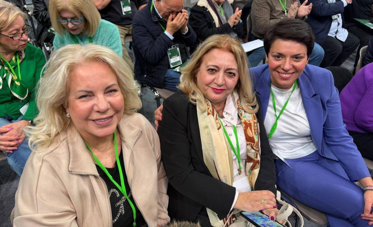 Δυνατή ομάδα και στο Συνέδριο του ΠΑΣΟΚ από τις τρεις χωρικές αντιπεριφερειάρχες (ΦΩΤΟ)